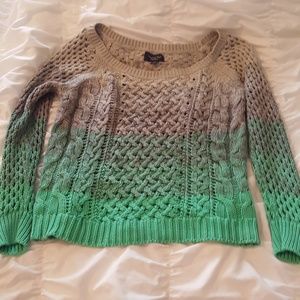 American Eagle sweater
